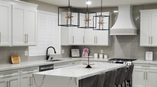 Shell City SCY | Modern Off-White Frameless Kitchen Cabinets