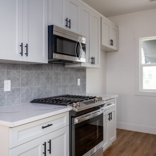 Shell City SCY | Modern Off-White Frameless Kitchen Cabinets