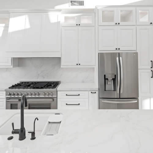 Snow Bay BWR | White Raised Cabinets